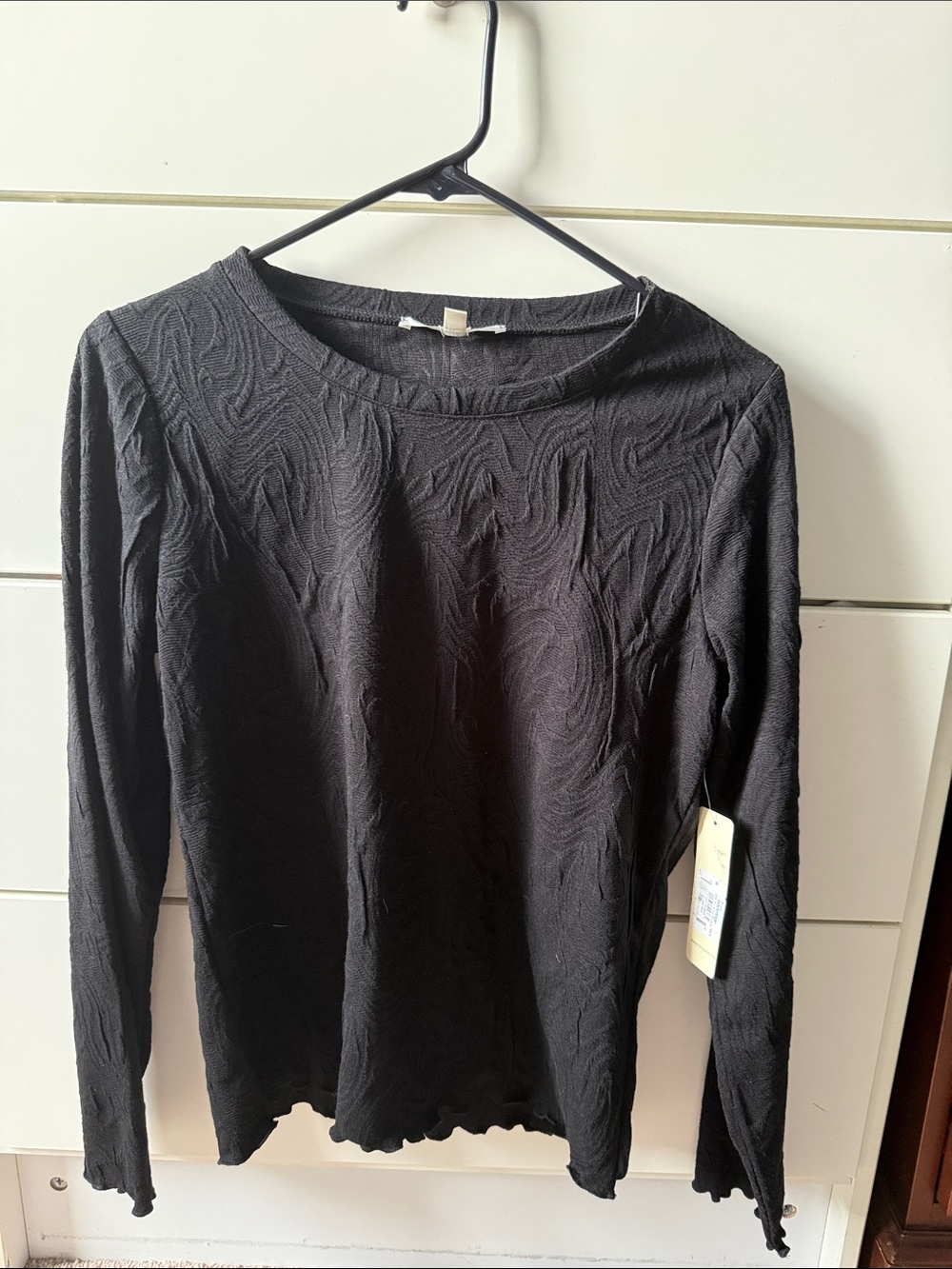 Cyrus Black Textured Long Sleeve Tee